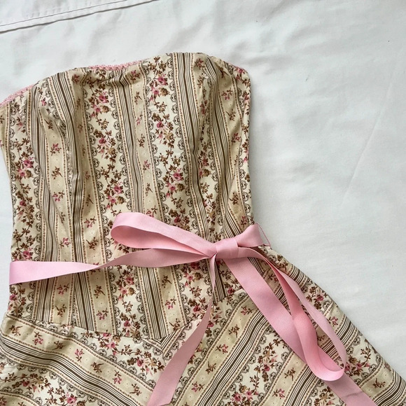 Vintage 90’s Coquette Floral Strapless Dress - Picture 4 of 11